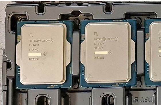 Процессор/ CPU LGA1700 Intel Xeon E-2434 (Raptor Lake, 4C/8T, 3.4/5GHz, 12MB, 55W) OEM, CM8071505025205