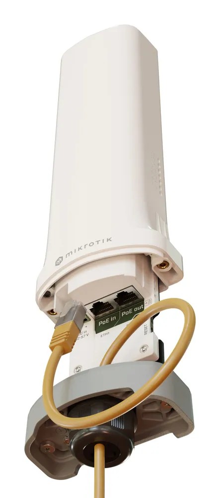 Точка доступа MikroTik CME22-2n-BG77 rugged low-cost, low-bandwidth modem IP66