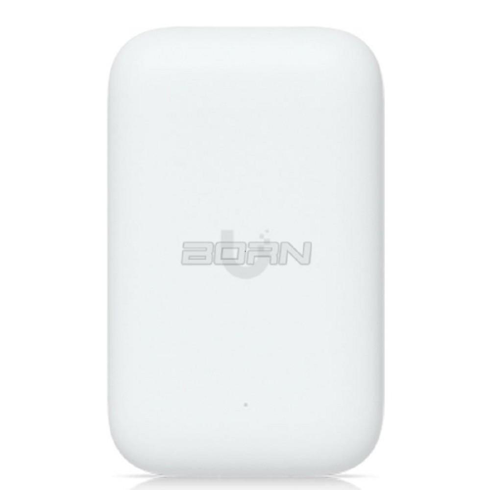 UBIQUITI Swiss Army Knife Ultra 2.4+5 ГГц, 802.11ac, 2x2 MIMO, до 20 дБм, 1х 1Гб RJ45, до 200 клиентов, до 866.7 Мбит/с, UK-Ultra