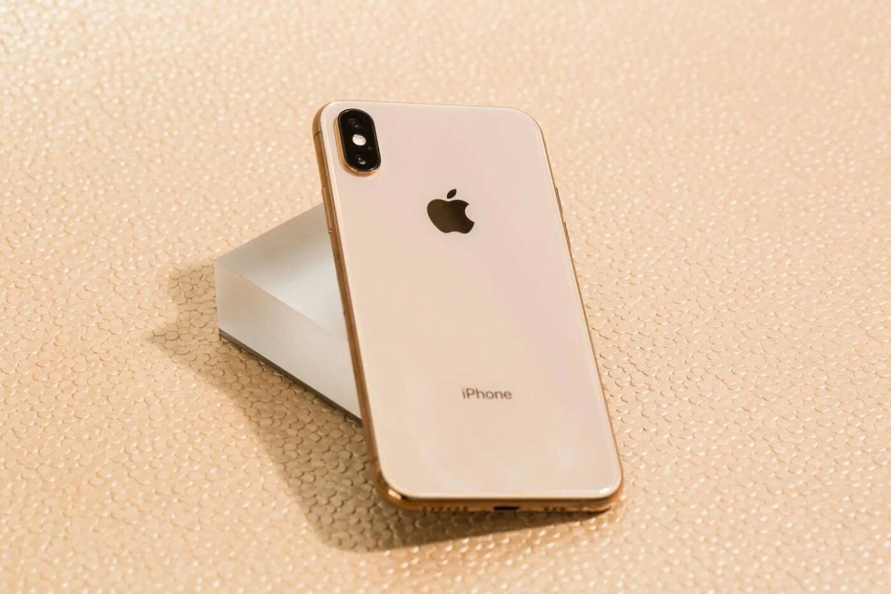 Apple объявляет iPhone XS винтажным устройством