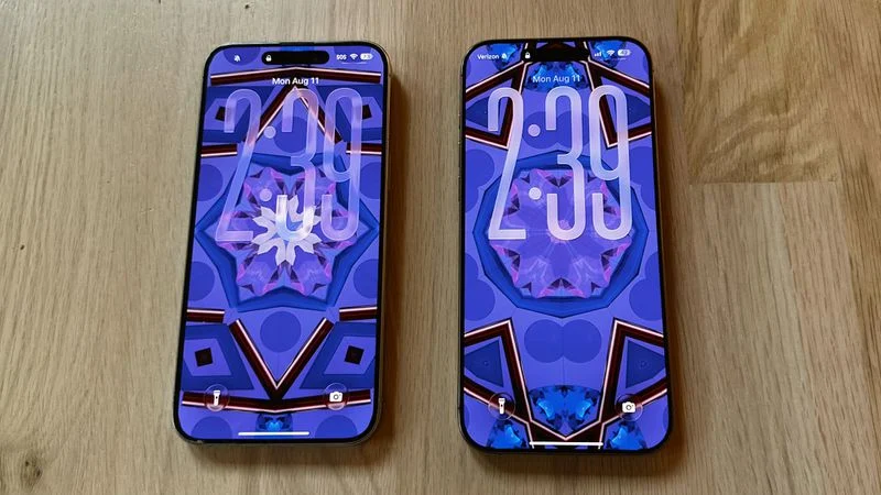 iOS 26 beta 6 слева, beta 5 справа