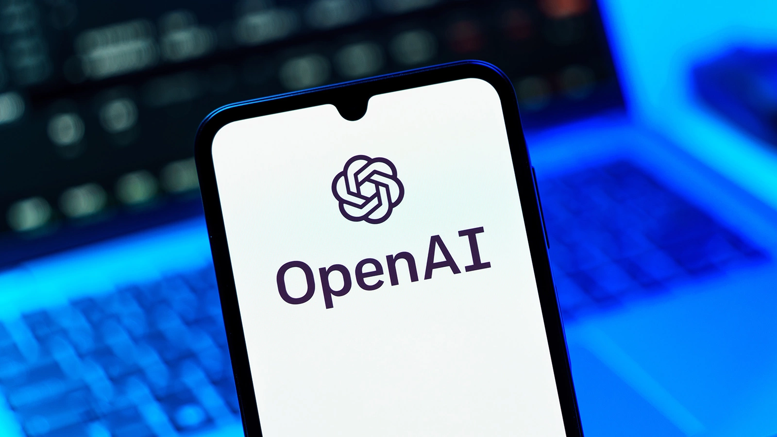 OpenAI смартфон